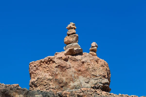 Stack of stones on the beach — Stock Photo, Image