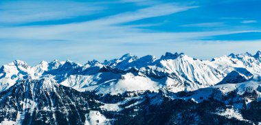 Alp dağ manzarası. Kış manzarası