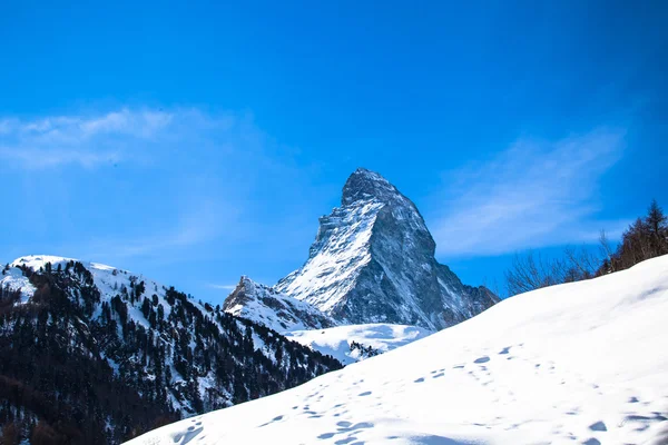 O Matterhorn na Suíça — Fotografia de Stock