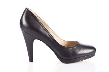 Kadın ayakkabıları beyazda izole edilmiş.