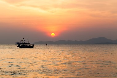 güzel gün batımı.