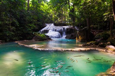 Erawan Şelalesi, Kanchanaburi, Tayland.