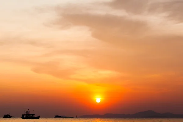Sunset boat in Thailand — Stock Photo, Image
