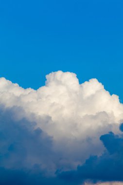 Fondo de cielo-nubes