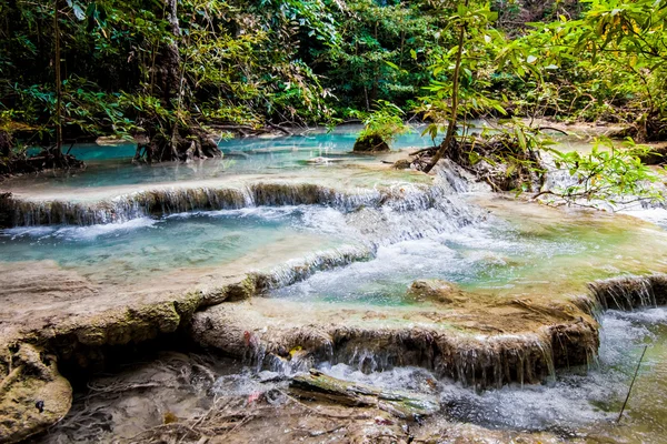 Wasserfall — Stockfoto