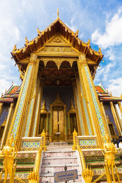 Wat pra kaew, grote paleis, bangkok, thailand. — Stockfoto