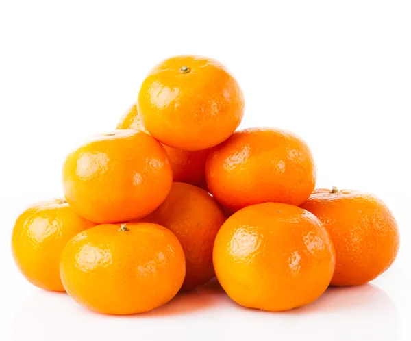 Ripe juicy tangerine on a white background.  Clementine Mandarin — Stock Photo, Image