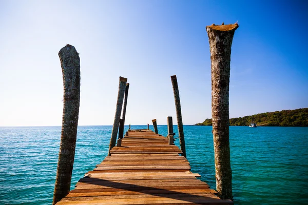 Passerelle en bois — Photo