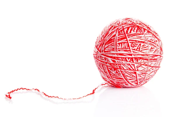 Red wool yarn ball — Stok fotoğraf