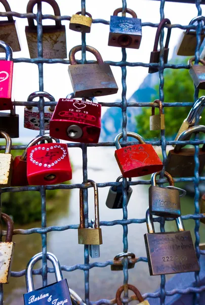 Lockers at bridge — Stock Photo, Image