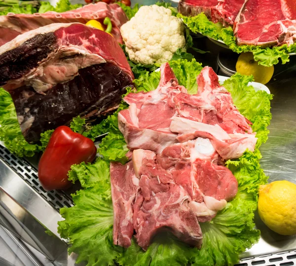 Vlees in supermarkt — Stockfoto