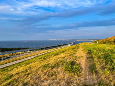 Ulyanovsk, Rusya 'da Volga nehri üzerinde bir köprü..