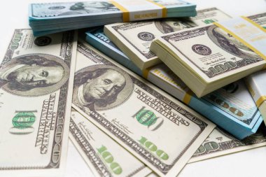 100 Dolarlık Amerikan Faturalarının Yakın Çekimi