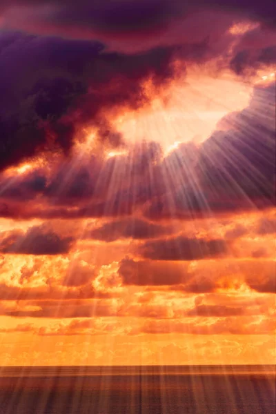 Dramatischer Sonnenuntergang Himmel Landschaft Hintergrund — Stockfoto