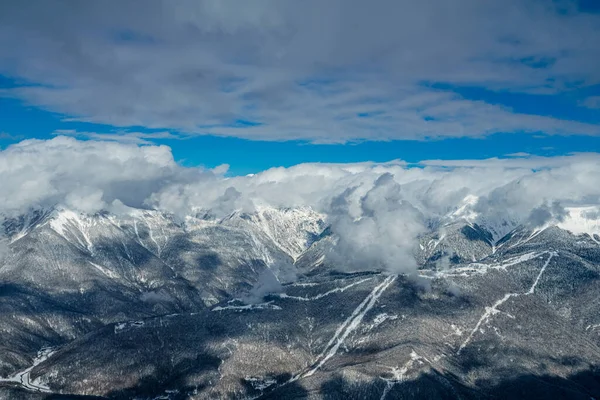 Karlı Dağların Manzarası Kafkas Dağları — Stok fotoğraf