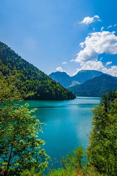 Lake Ritsa Mountains Abkhazia — Stock Photo, Image