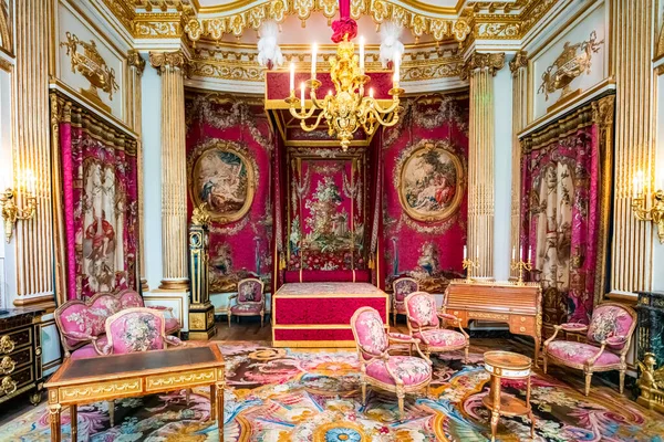 2018年2月15日 卢浮宫内政 卢浮宫是世界上最大 访问量最大的博物馆之一 — 图库照片