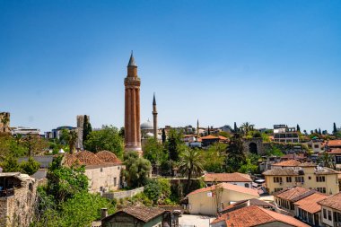 Antalya 'nın eski Kaleici mahallesinin manzarası. ANTALYA, TURKEY 