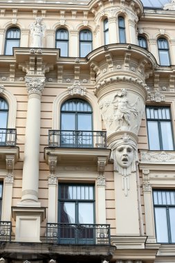 Barok tarzı stilize