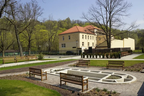 Centro culturale popolare lituano paesaggio primaverile — Foto Stock