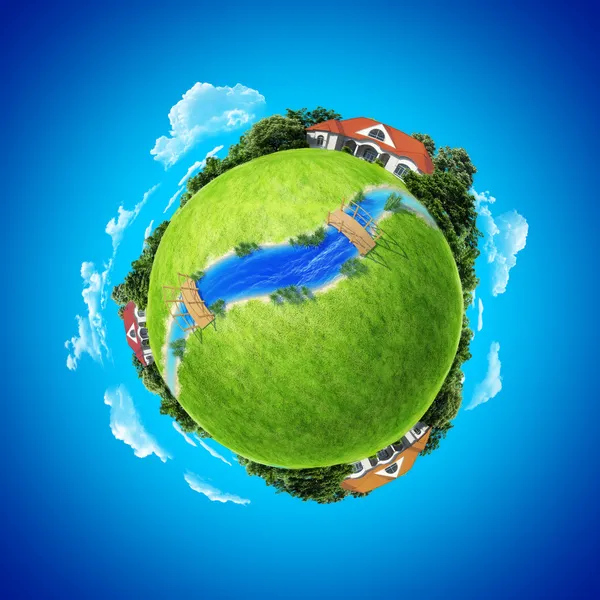 Mini planet koncept. tre hus på olika polerna med sm — Stockfoto