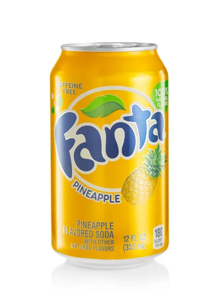 London Storbritannien Oktober 2021 Aluminiumburk Med Fanta Ananas Smaksatt Läsk — Stockfoto