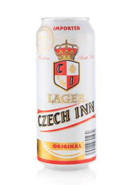 LONDON, İngiltere - 1.2022 FEBRUARY: Beyaz bira üzerine ithal edilmiş orijinal Çek hanı.