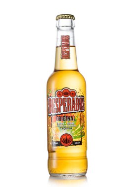 LONDON, İngiltere - Haziran 02, 2022: Bir şişe Desperados Orijinal tekila birası.
