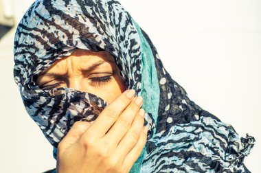 higab giyen Müslüman kız