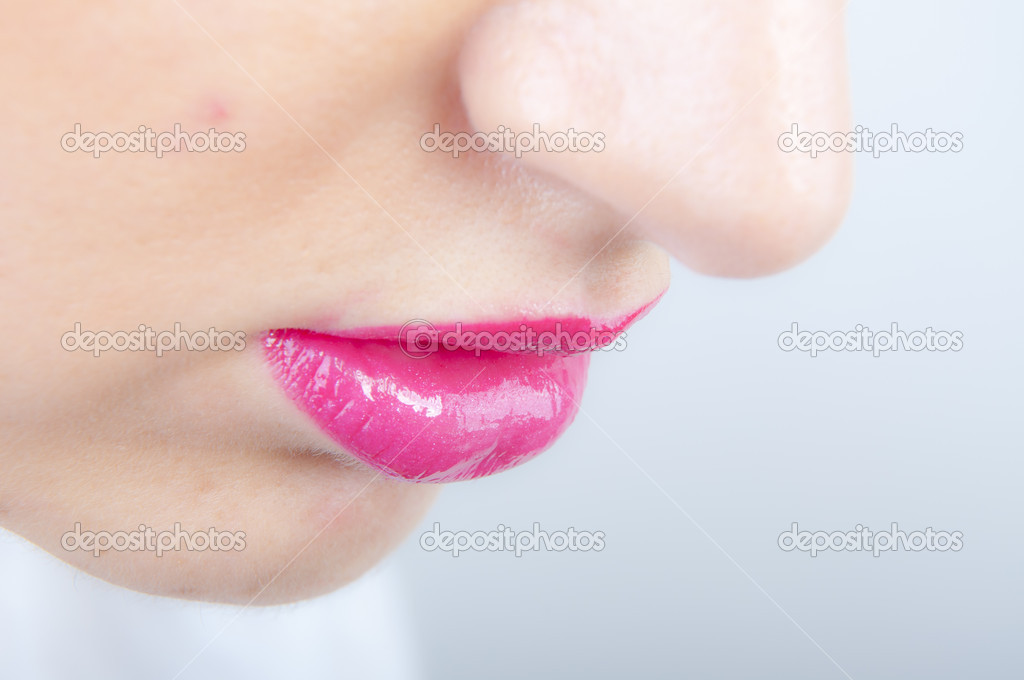 Rosa Lippen Stockfoto C Masterwilu