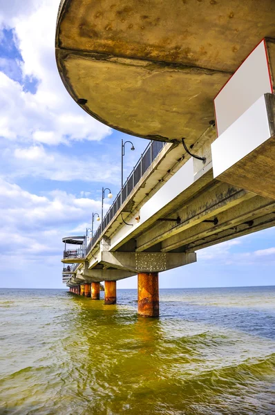 Muelle en Miedzydroje, Polonia —  Fotos de Stock