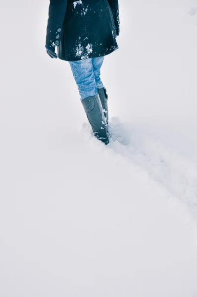 Fille en hiver — Photo