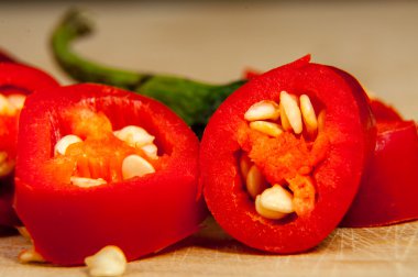 dilim kırmızı biber biber