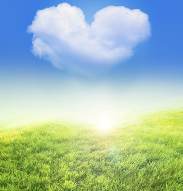 çayır nad kalp şeklinde bulut