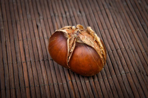 Gebratene Kastanien — Stockfoto