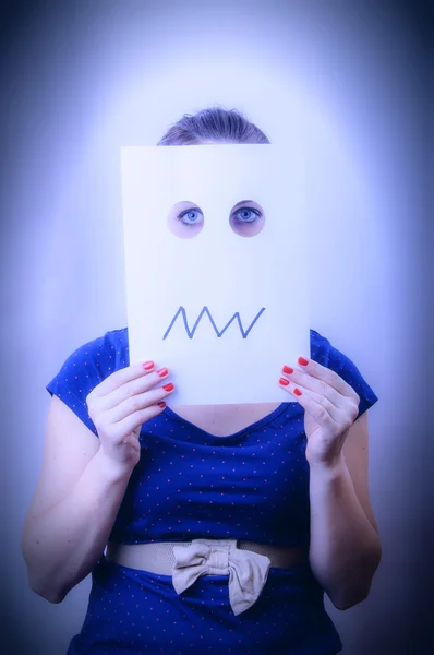 Businesswoman with sheet — Stock Photo, Image