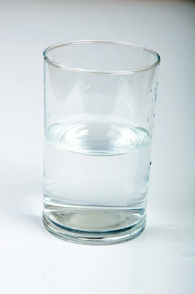 Half glas water — Stockfoto