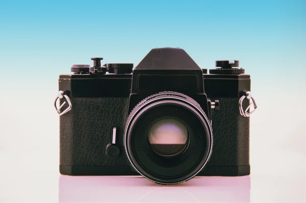 Gamla 35 mm filmkamera — Stockfoto