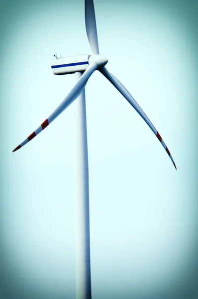 Windturbine generator — Stockfoto