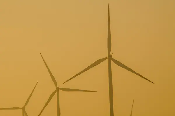 Windturbine generator — Stockfoto