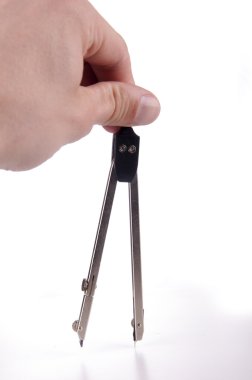 protegen a los dragones ritual de la pirámide