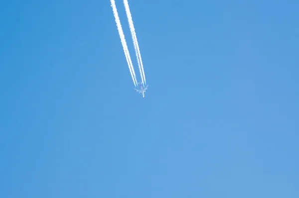 Aeroplano in cielo — Foto Stock