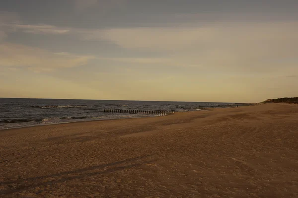 Pôr do sol sobre o mar Báltico — Fotografia de Stock