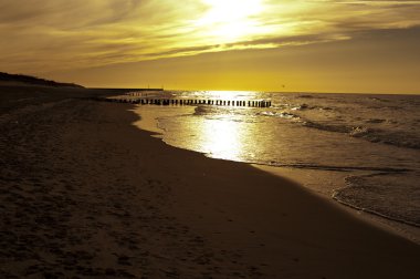 Baltık Denizi üzerinden günbatımı