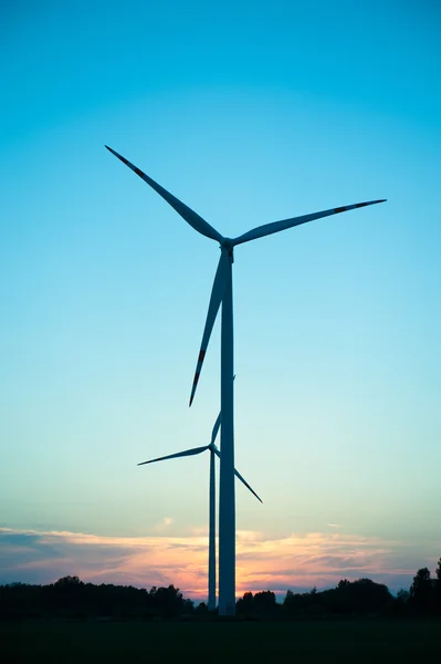Gospodarstwo windturbine — Zdjęcie stockowe