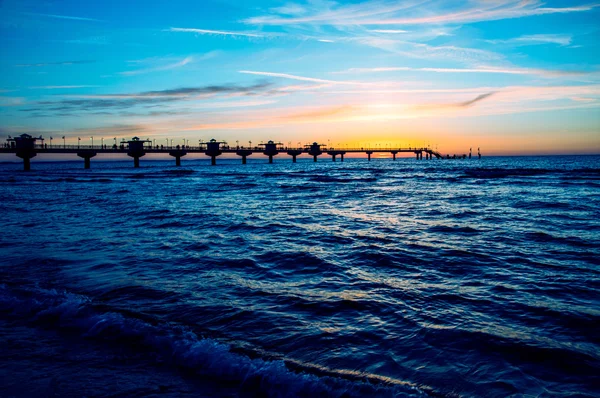 Pier v miedzyzdroje, Polsko — Stock fotografie