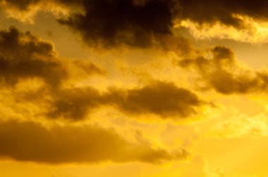 Gün batımında güzel gökyüzü