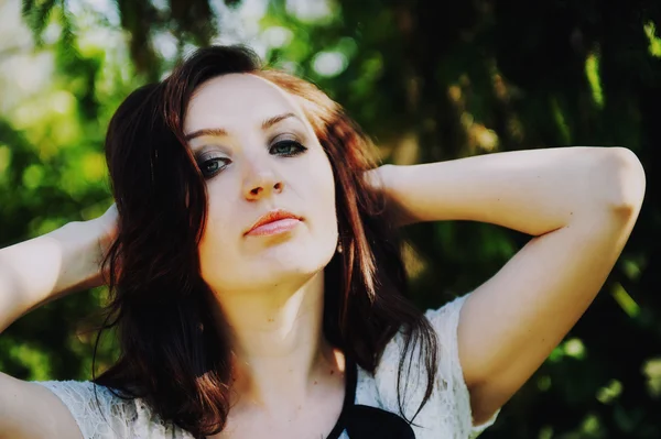 Brunette girl outdoor shots — Stock Photo, Image