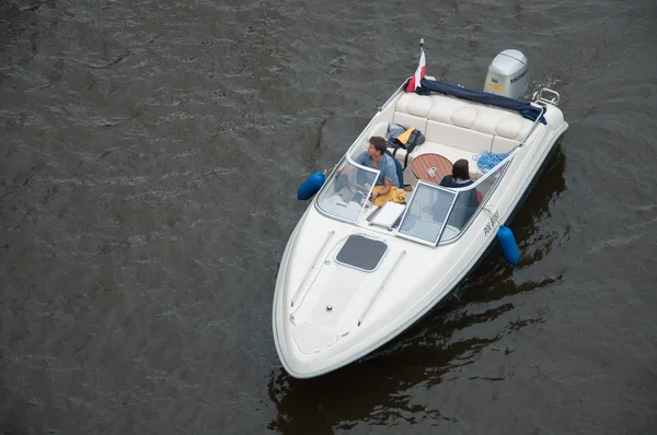 Großsegler auf der Oder in Szczecin während des Finales der Großsegler-Regatten 2013 in Szczecin — Stockfoto