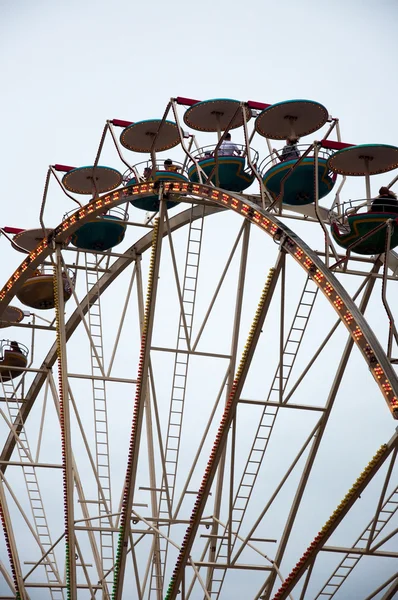 Visitors on Ferris Wheel — Stock Photo, Image